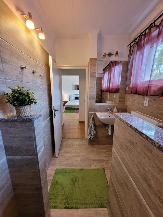 Zoe Apartman Siófok Eksteriør billede